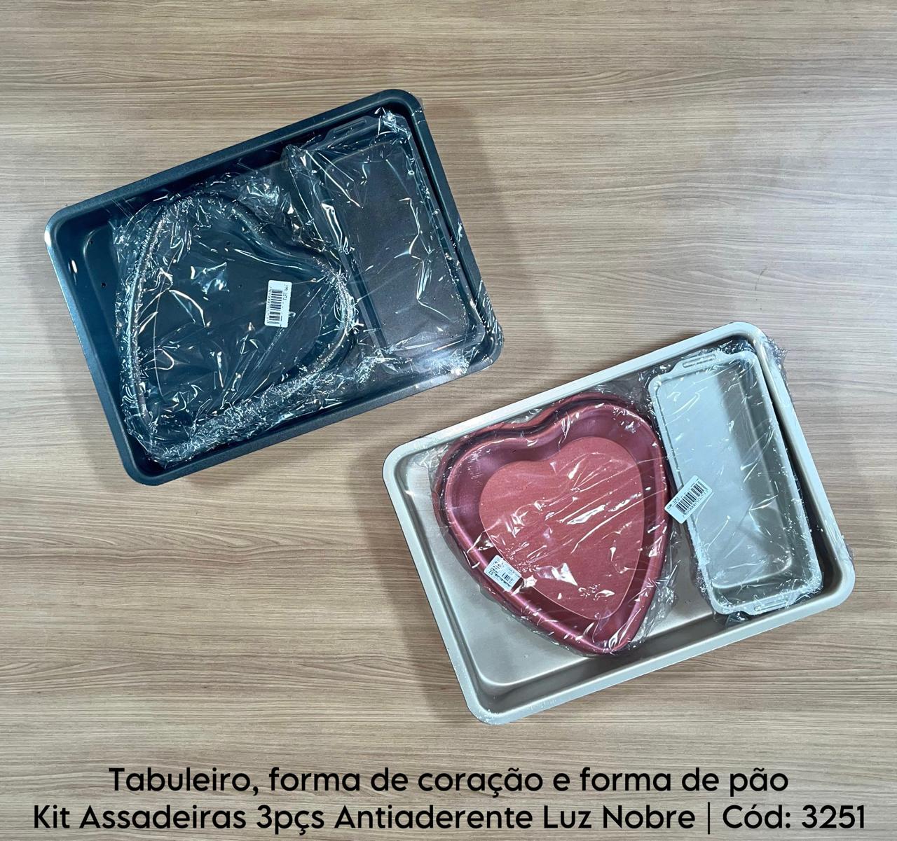 Kit Assadeiras 3 peças Antiaderente Luz Nobre - Tabuleiro, Forma coração e forma para pão